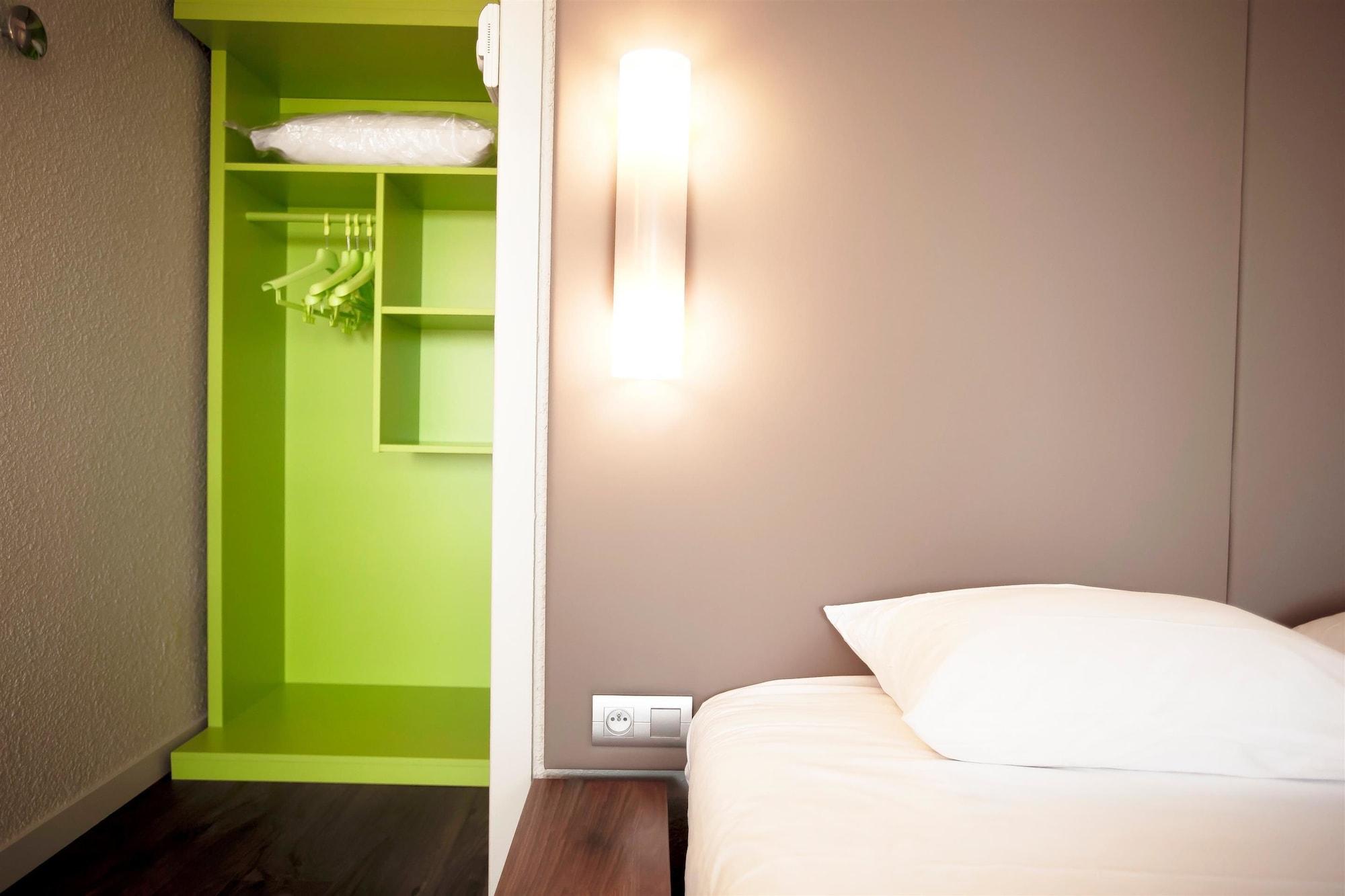 Sud Parc Des Expositions Hotel